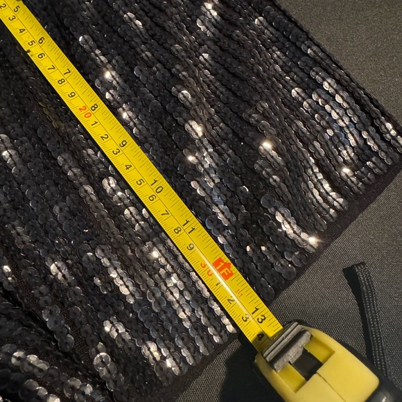 Express sequin shorts - Picture 5 of 8